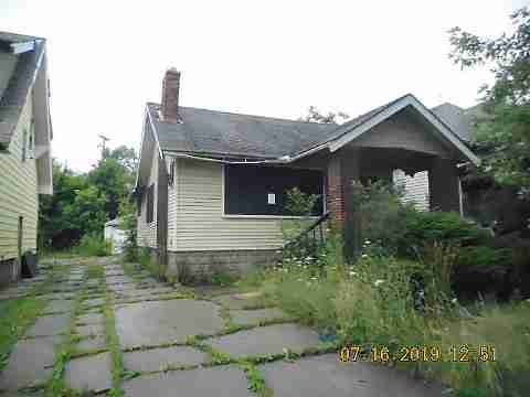 5558 Ivanhoe (6)_m.jpg